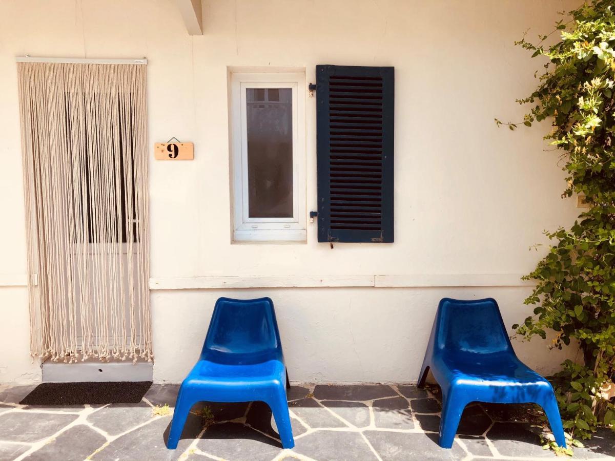 Hotel Les Baigneurs Saint-Gilles-Croix-de-Vie Exterior foto